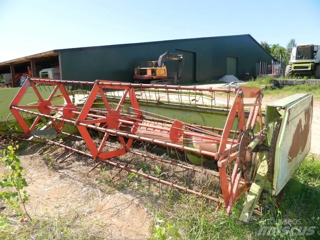 CLAAS Mercator 60 Skördetröskor