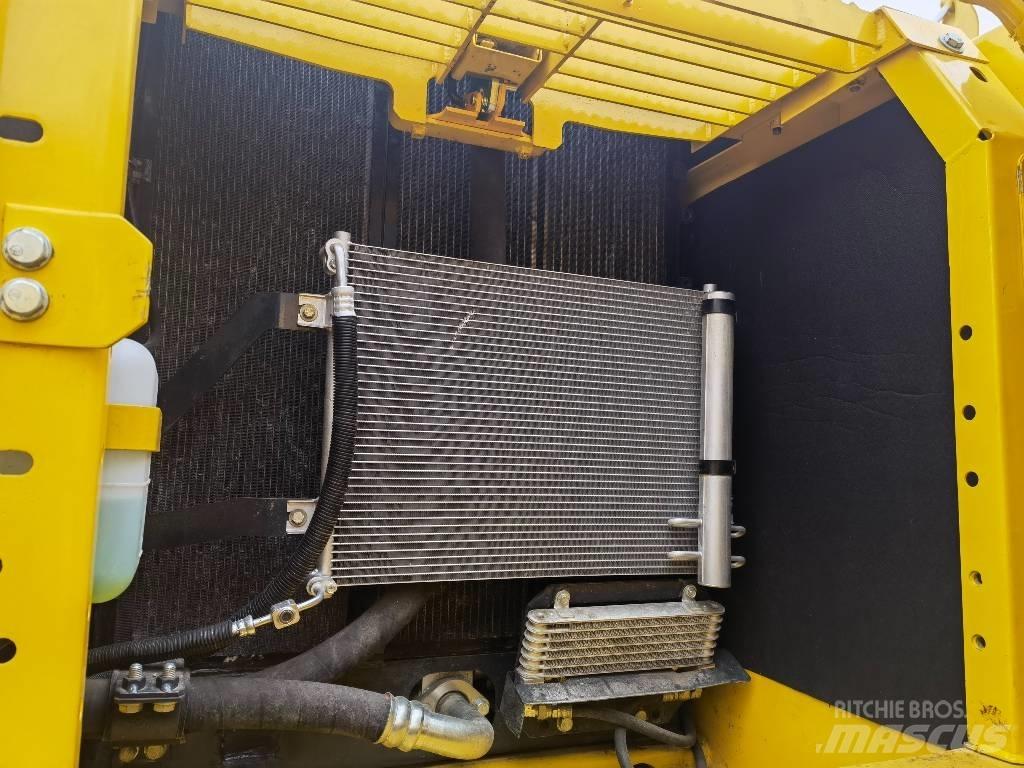 Komatsu pc200-8 Bandgrävare