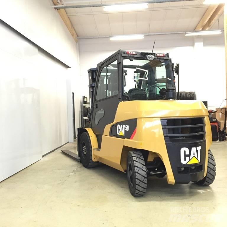 CAT DP 50 N Dieselmotviktstruckar