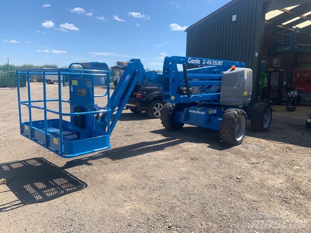 Genie Z 45/25 J RT Bomliftar