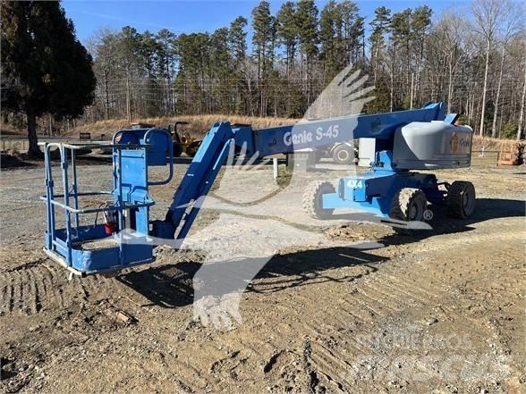 Genie S45 Teleskop bomliftar