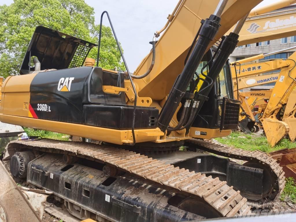 CAT 336 D2 Bandgrävare