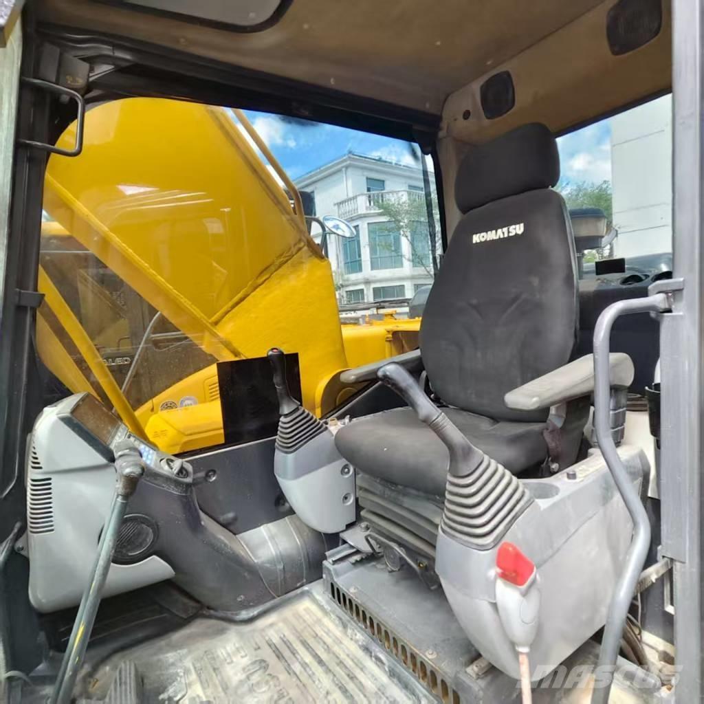 Komatsu PC 240 LC-8 Bandgrävare