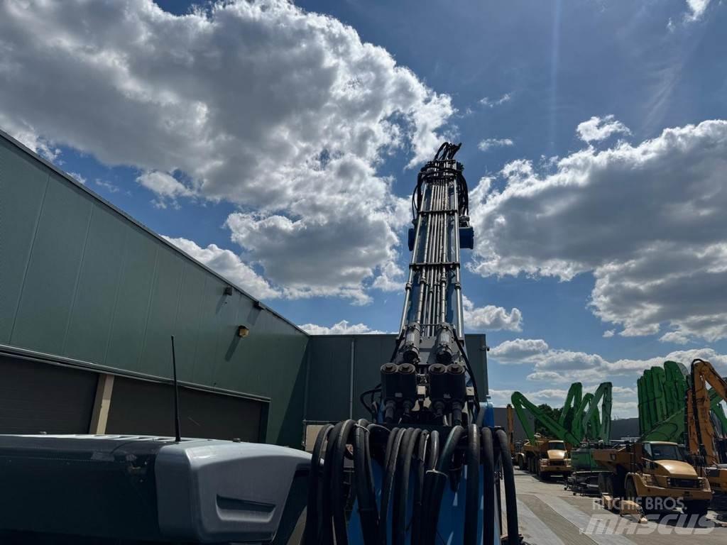 Fuchs MHL 350 F Avfalls / industri hantering