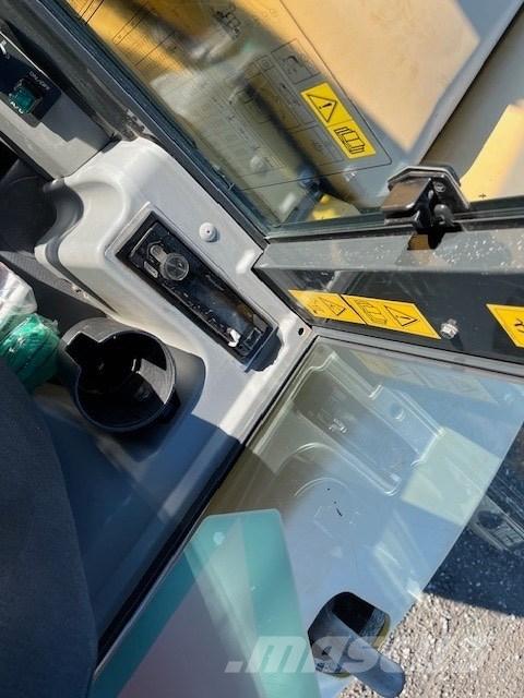 Komatsu PC 80 MR Midigrävmaskiner 7t - 12t