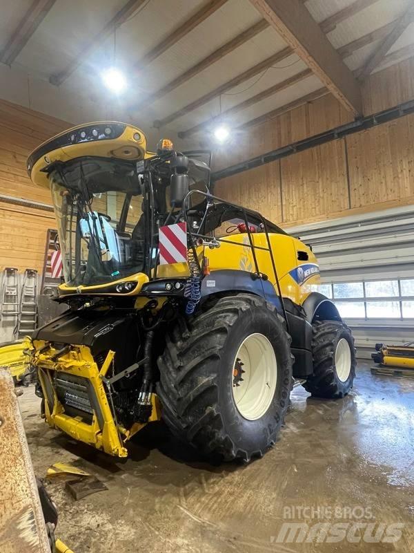 New Holland FR 650 Självgående fälthackar