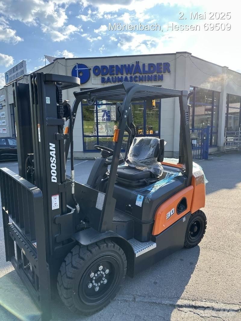 Doosan D30NXP Dieselmotviktstruckar