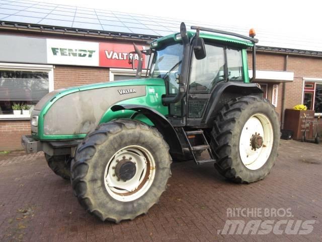Valtra T190 Traktorer
