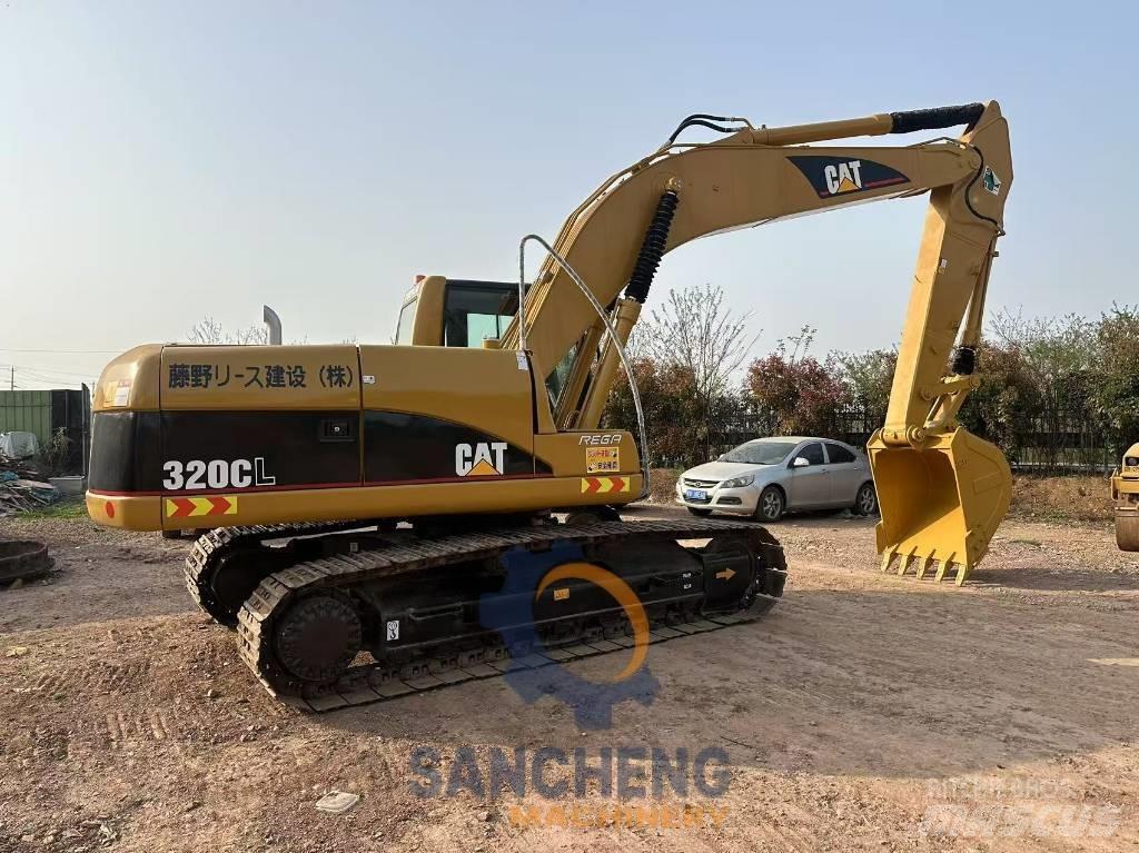 CAT 320 C L Bandgrävare