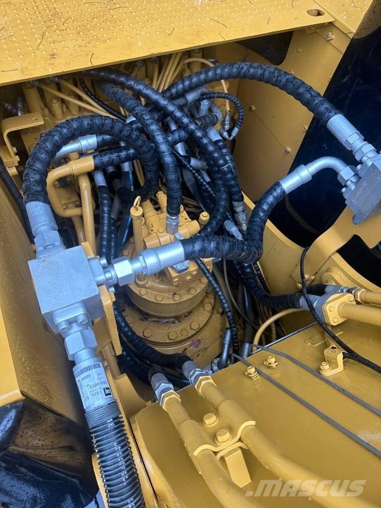 CAT CAT320D Midigrävmaskiner 7t - 12t