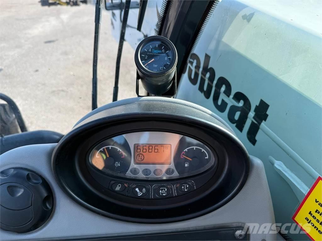 Bobcat TL470 Agri Teleskoplastare
