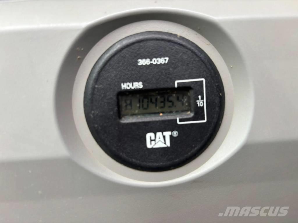 CAT 330F L Bandgrävare