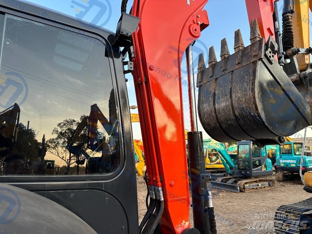 Kubota KX165 Minigrävare < 7t