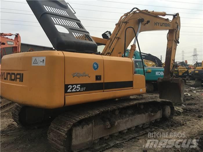 Hyundai R220LC-7 Bandgrävare
