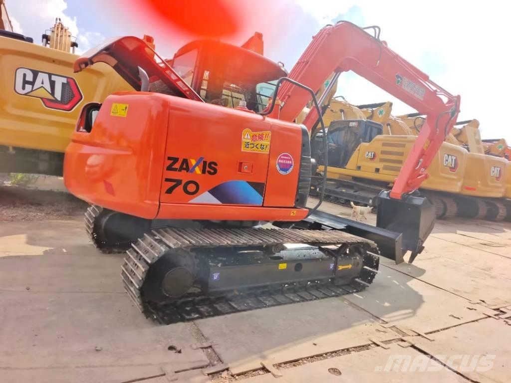 Hitachi ZX 70 Midigrävmaskiner 7t - 12t