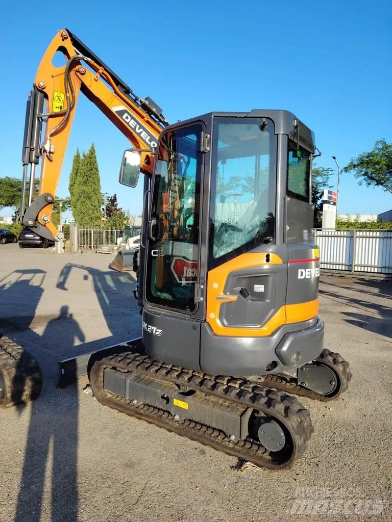Doosan DX27Z-7 Minigrävare < 7t