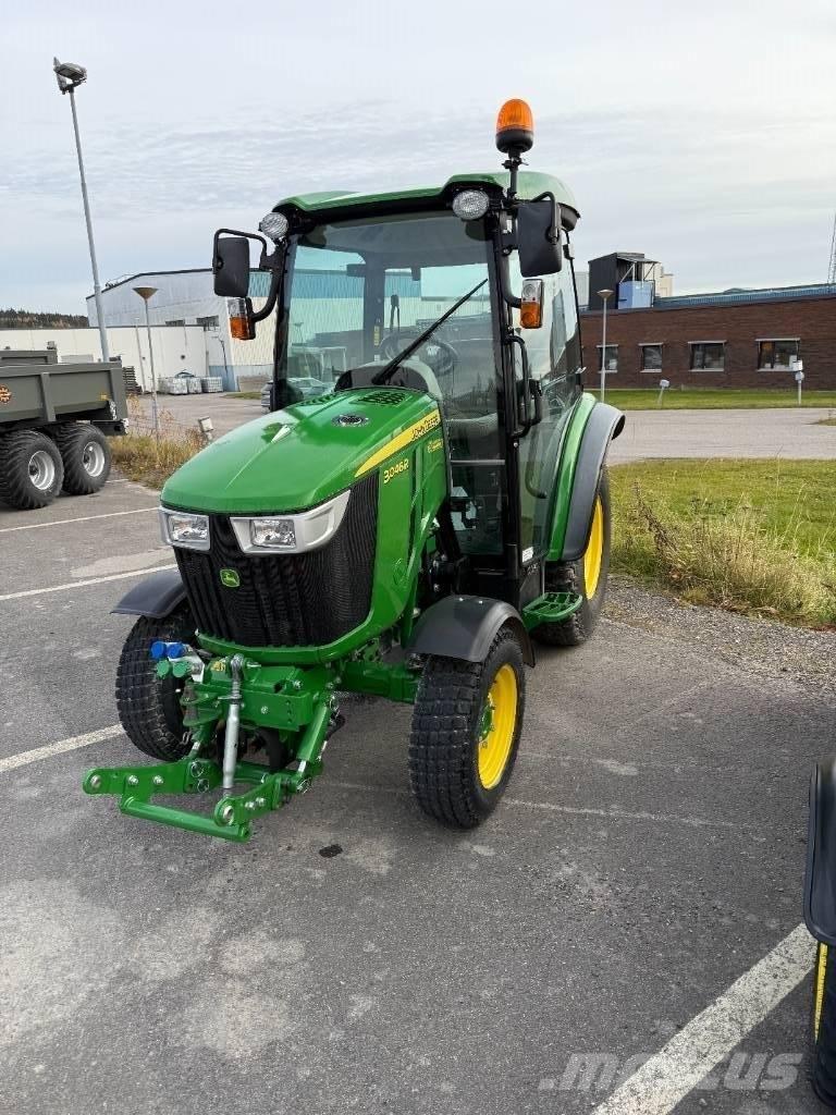 John Deere 3046 R Kompakttraktorer