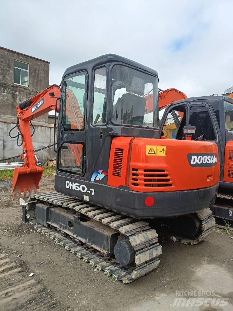 Doosan DH 60 Minigrävare < 7t