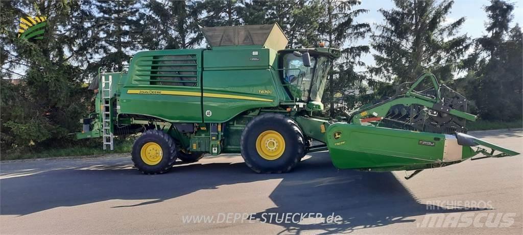 John Deere T670 Skördetröskor