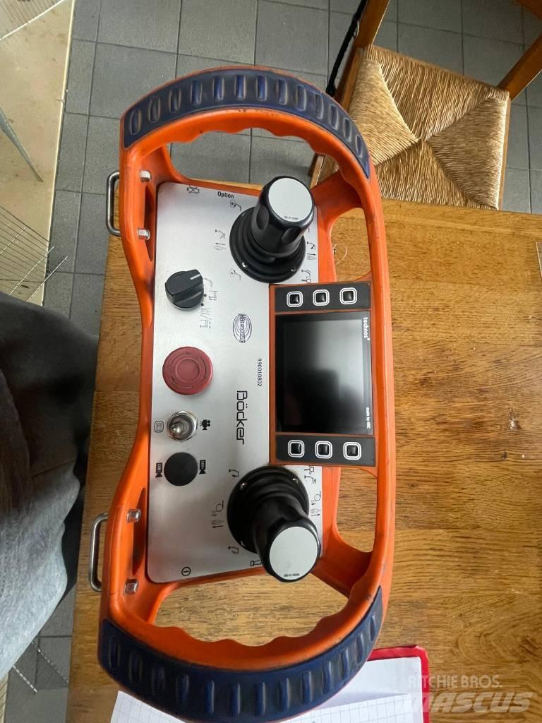 Böcker AK 36/4000 Allterrängkranar