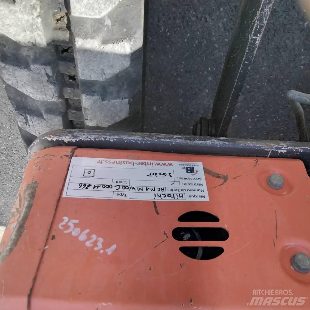 Hitachi ZX 22U 2YLR Minigrävare < 7t