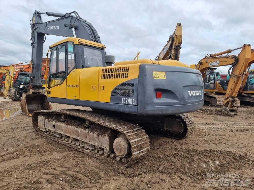 Volvo EC 240 C L Bandgrävare