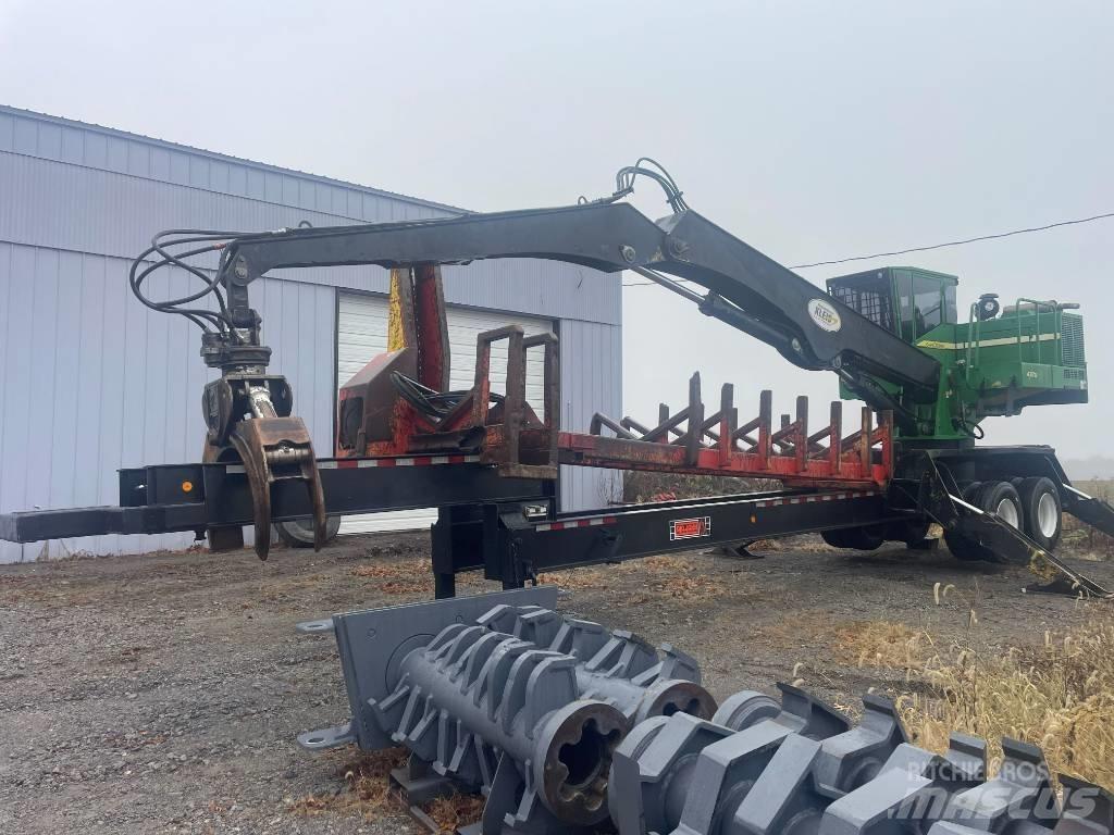 John Deere 437 D Terminal Lastare