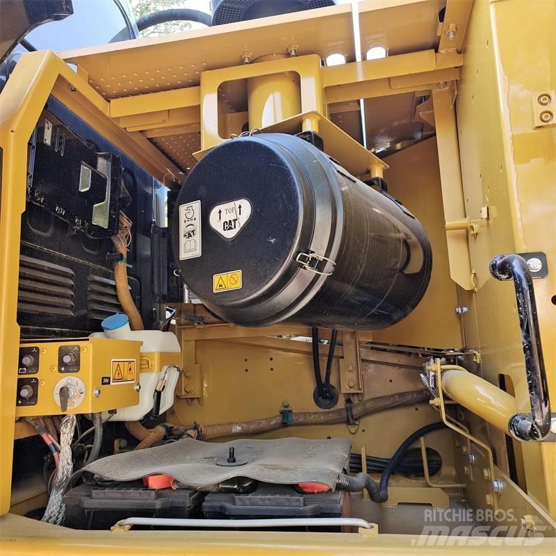 CAT 320 GC Bandgrävare