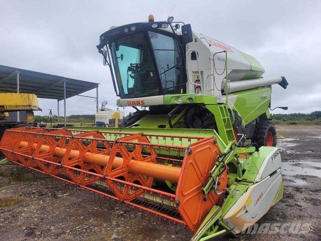 CLAAS Tucano 480 Skördetröskor