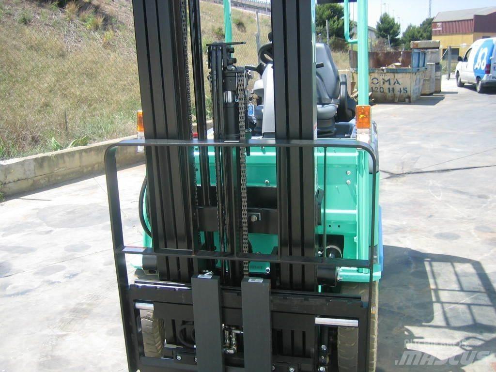 Mitsubishi FB16PNT Elmotviktstruckar