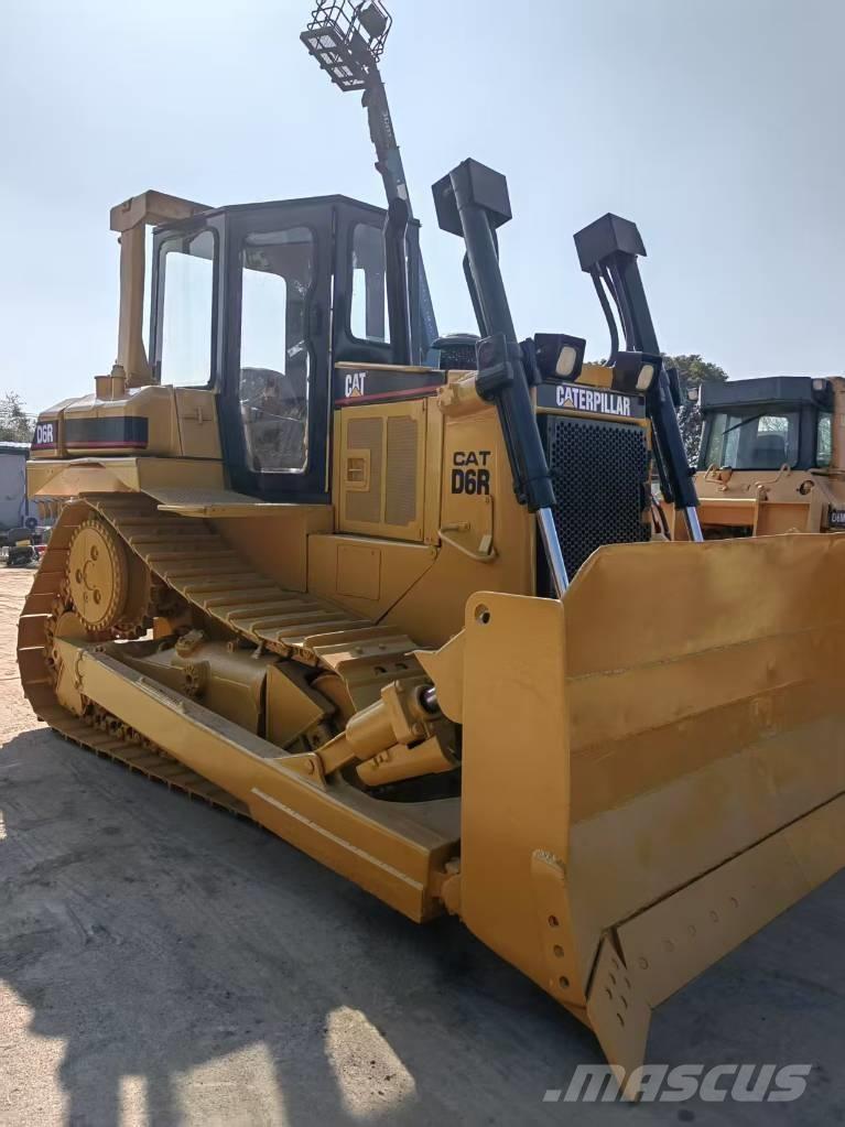 CAT D 6 R Väghyvlar