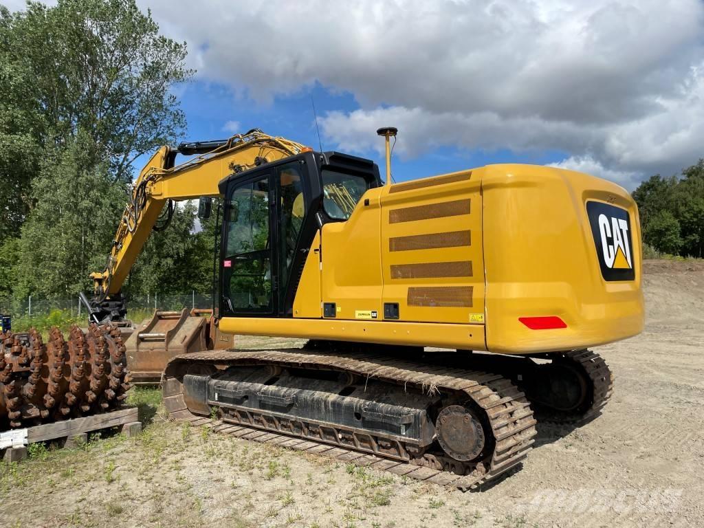 CAT 323 Bandgrävare