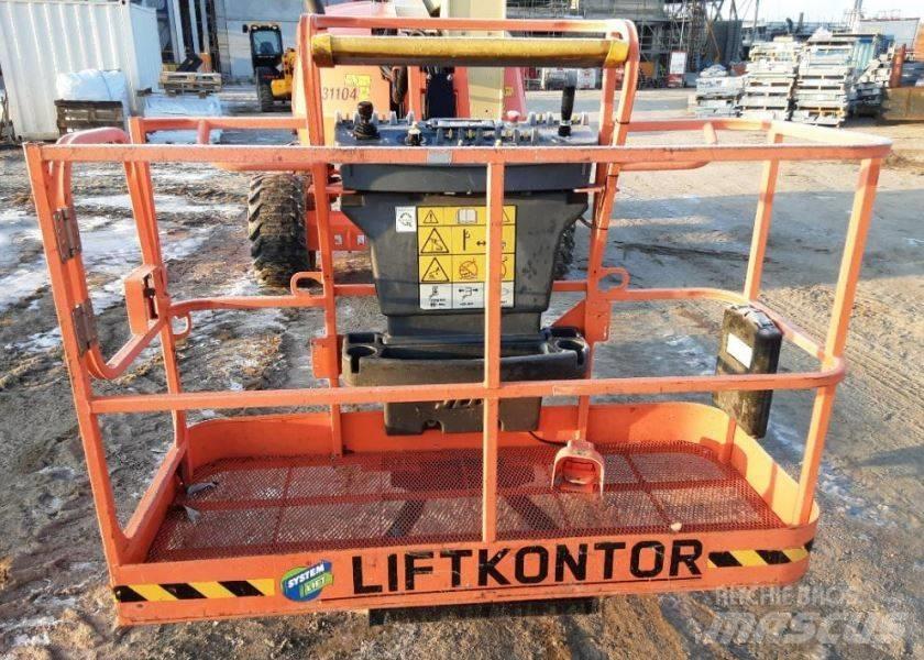 JLG 450 AJ Bomliftar