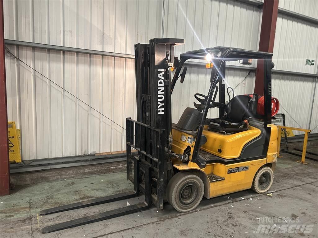 Hyundai 20L-7M Gasolmotviktstruckar