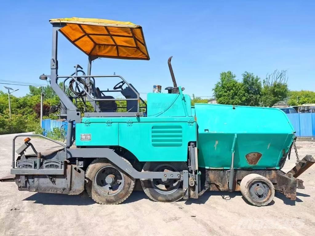 XCMG RP 453 L Asfaltsläggningsmaskiner