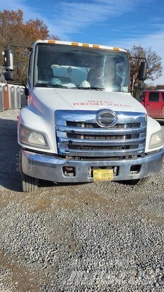Hino Toilet Truck Tankbilar