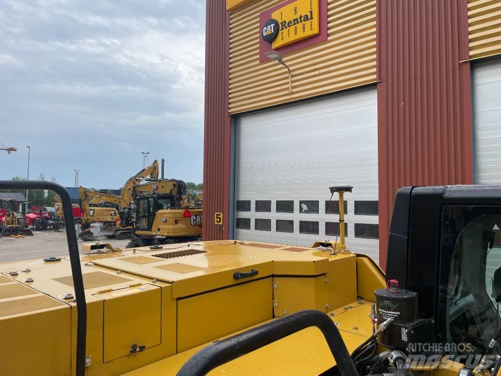 CAT 330 Bandgrävare