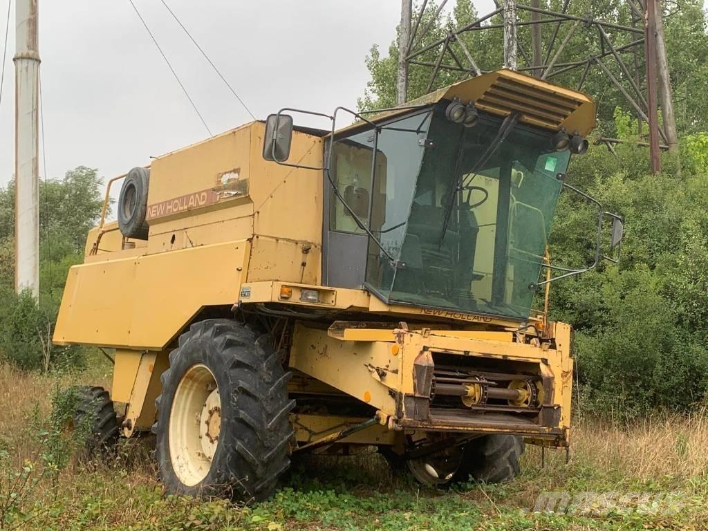 New Holland TX 32 Skördetröskor