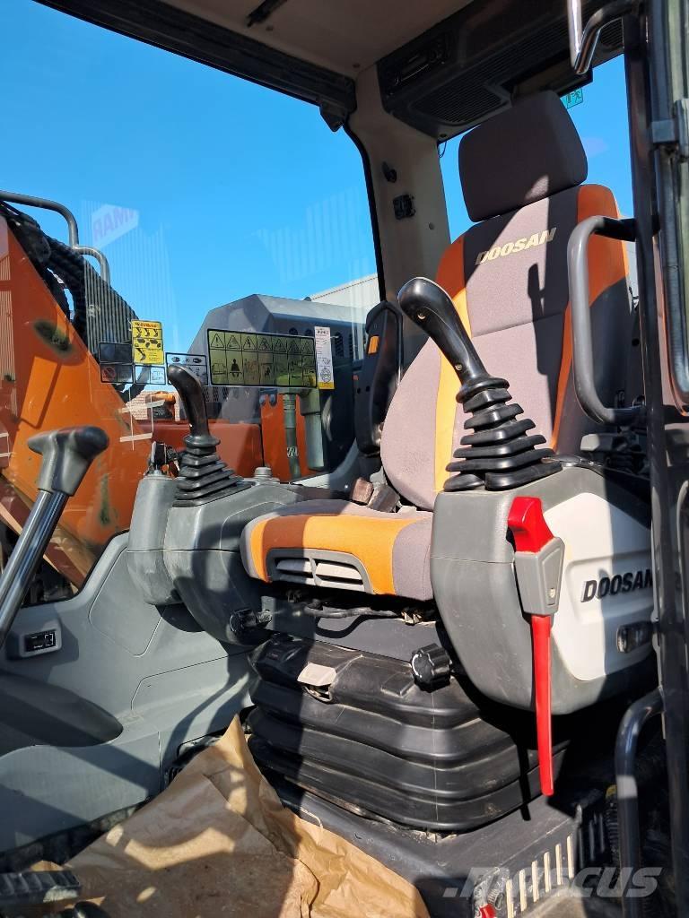 Develon DX 140 LCR-5 Bandgrävare