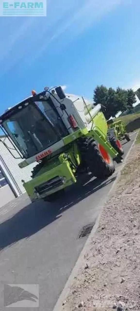 CLAAS tucano 430 Skördetröskor