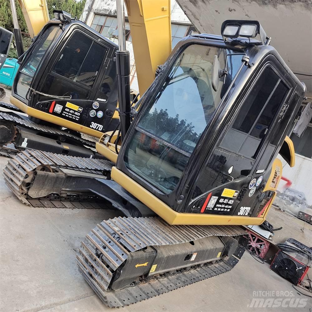 CAT 307 D Minigrävare < 7t