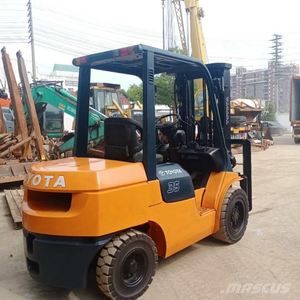 Toyota FD 35 Dieselmotviktstruckar
