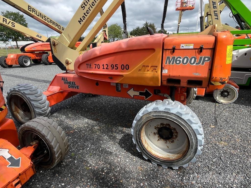 JLG M 600 JP Teleskop bomliftar