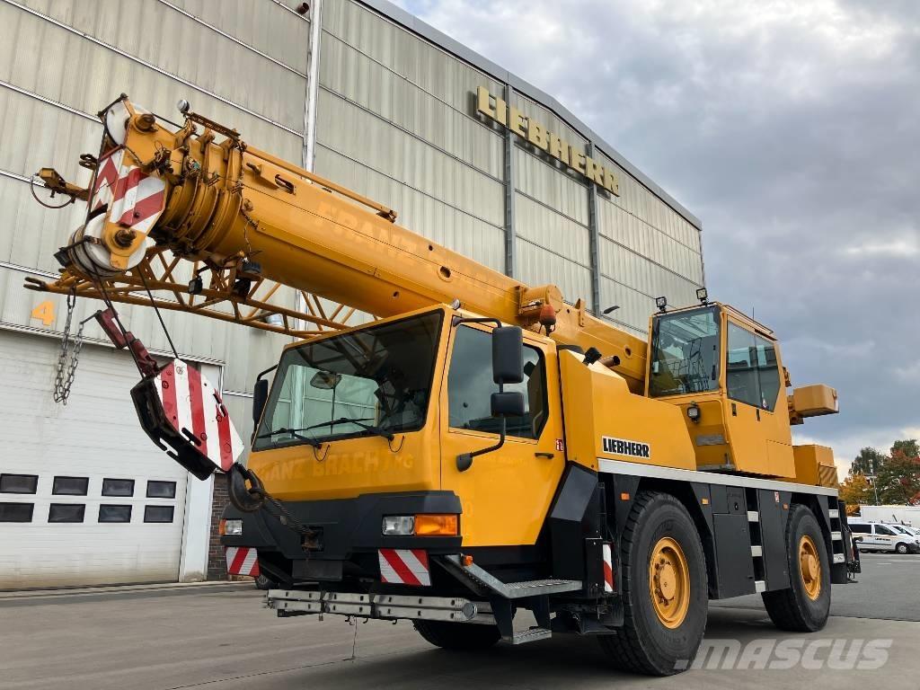 Liebherr LTM 1030-2 Allterrängkranar
