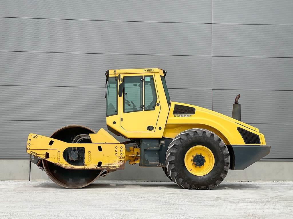 Bomag BW 213 DH-4 Envalsvältar