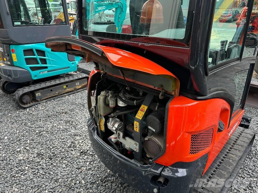 Kubota KX 016-4 Minigrävare < 7t