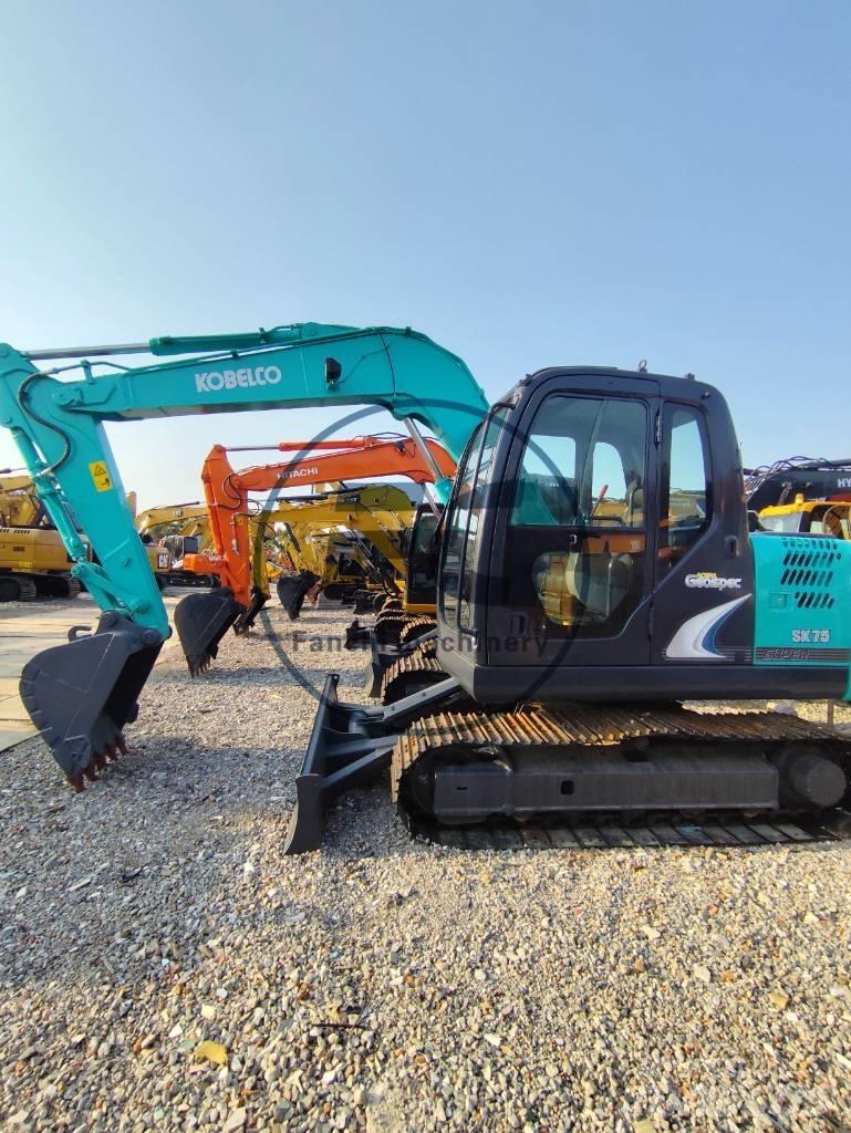Kobelco SK 75 Bandgrävare