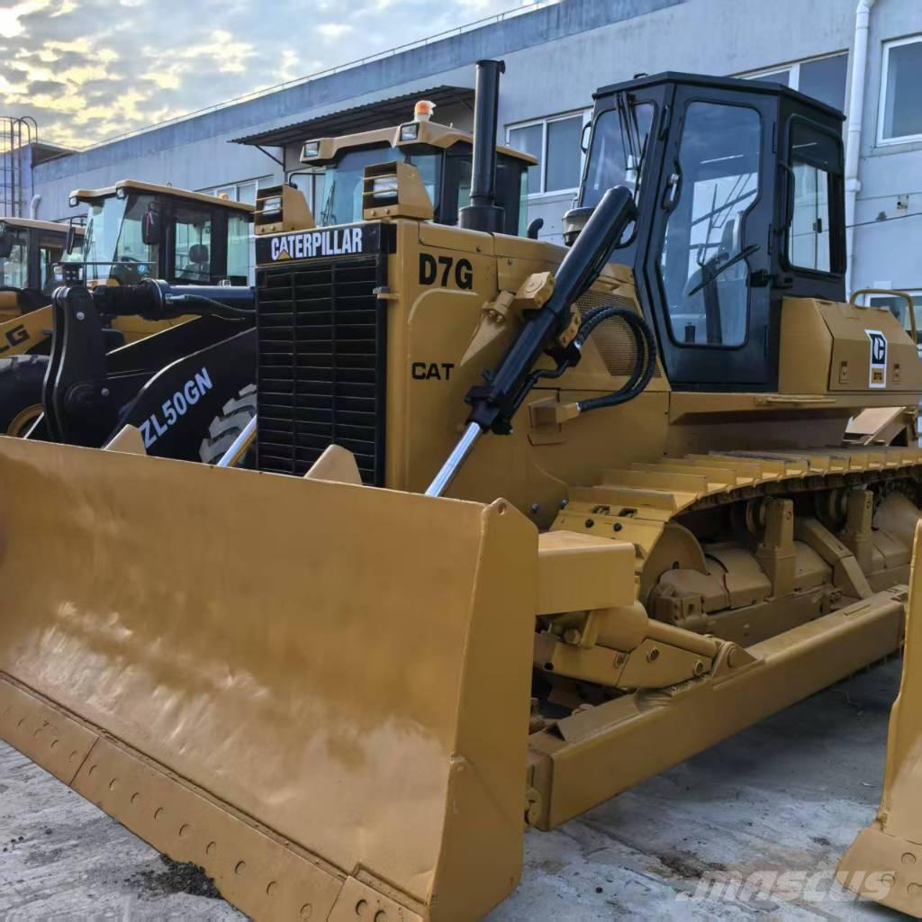 CAT D 7 G Väghyvlar