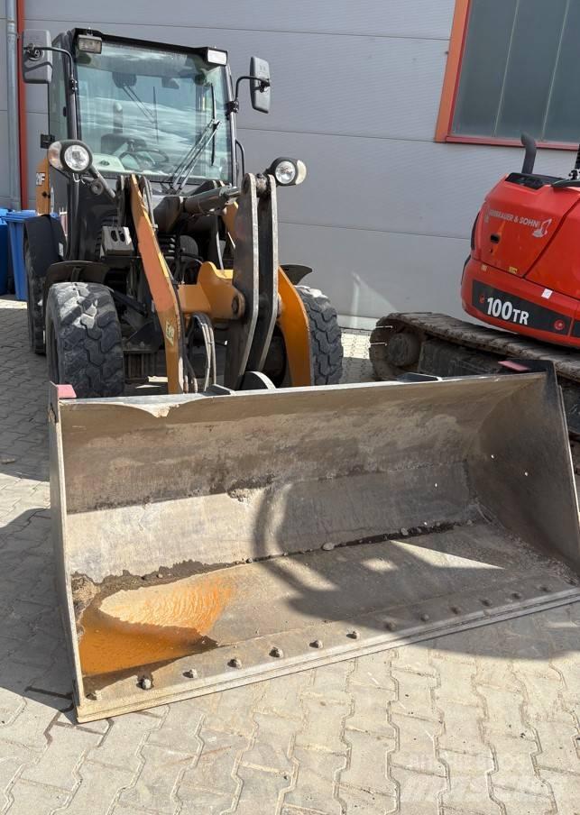 CASE 121F Hjullastare