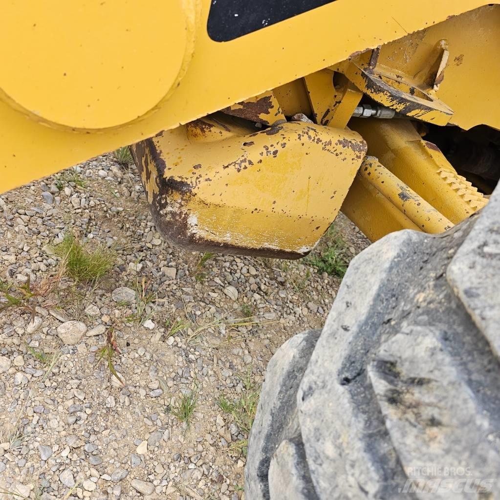 CAT 430E IT Grävlastare